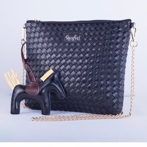 Clutch bag